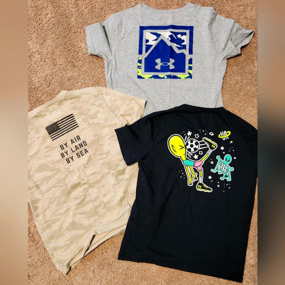 Big Boys Under Armour T-Shirts